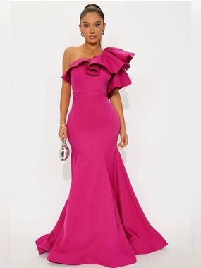 One-Shoulder Ruffle Fuchsia Evening Gown